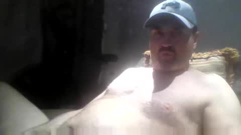Snapshot of tarzeny77 chatting on June 2026 01:11:01 AM tarzeny77 online show from June 2026 01:11:01 AM