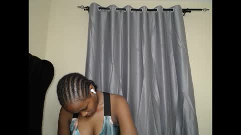 Ireen online show from December 2025 05:52:02 PM