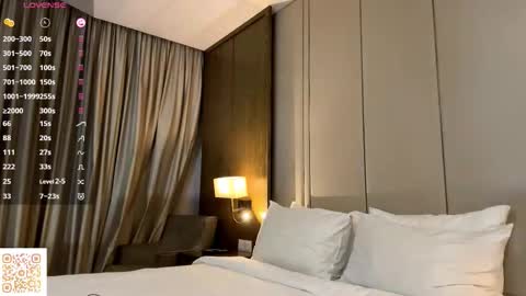 Viola online show from October 2025 03:12:01 PM