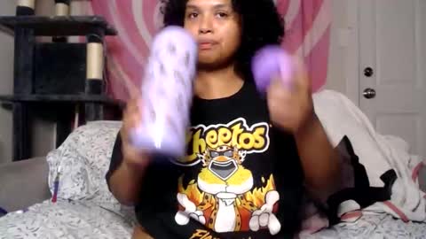 Tastee Kitty online show from October 2025 05:09:02 AM