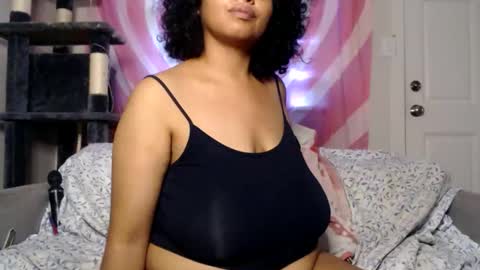 Tastee Kitty online show from November 2025 12:12:01 AM