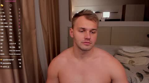 Snapshot of tasty_justin chatting on December 2024 01:51:01 AM My shows 2100500 UTC3 online show from December 2024 01:51:01 AM