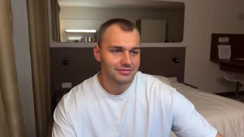 Snapshot of tasty_justin chatting on October 2025 07:45:01 PM My shows 2100500 UTC3 online show from October 2025 07:45:01 PM