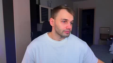 My shows 2100500 UTC3 online show from February 2026 08:06:01 PM