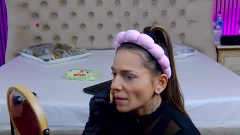 TastyPatricia online show from December 2025 07:03:01 AM