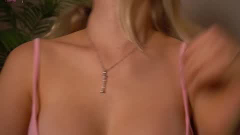 Im Sabrina NEXT LIVE  Tuesday online show from October 2025 04:37:01 PM