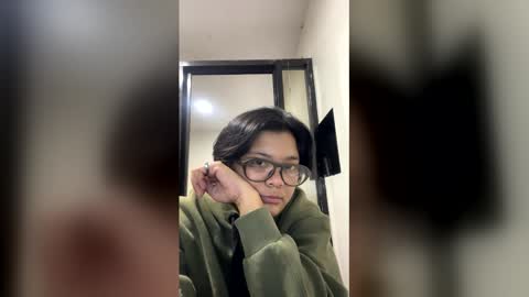 Snapshot of tate069 chatting on March 2026 03:12:01 PM tate069 online show from March 2026 03:12:01 PM