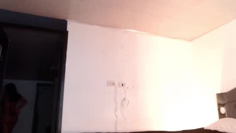 Tati Garcia online show from October 2025 12:22:02 AM