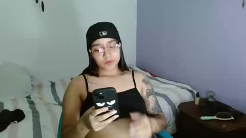 Snapshot of tatiana_quiroz chatting on October 2025 03:31:02 AM TATI online show from October 2025 03:31:02 AM
