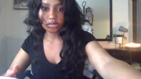 Snapshot of tatiannatease chatting on December 2024 05:18:02 PM Tatianna Marie online show from December 2024 05:18:02 PM