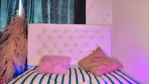 tatix online show from April 2026 06:56:02 PM