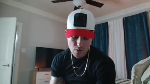 tattedlatino1 online show from December 2024 01:59:02 AM