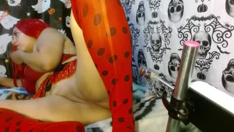 Katty badbitch online show from October 2025 06:30:01 PM