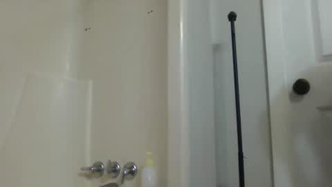 Snapshot of tattoo3333 chatting on December 2024 09:40:02 PM tattoo3333 online show from December 2024 09:40:02 PM