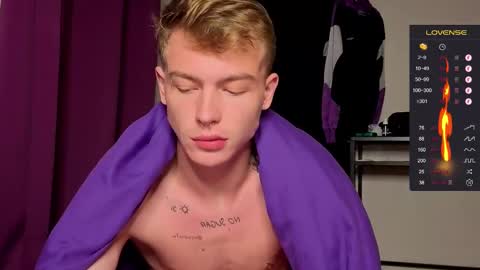 Alex but u can call me Theo online show from September 2025 03:32:02 AM