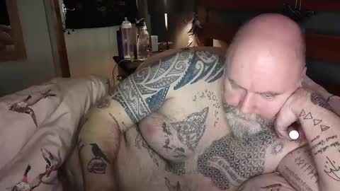 Tattooeddilf 01 online show from December 2024 02:01:01 AM