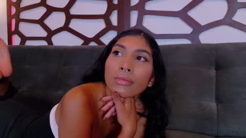 Snapshot of taty_miller chatting on February 2026 09:07:01 PM Taty Miller online show from February 2026 09:07:01 PM