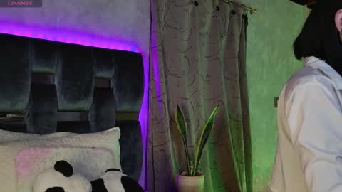 taurito___ online show from October 2025 04:55:01 AM