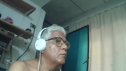 alvarito online show from April 2026 12:43:01 PM