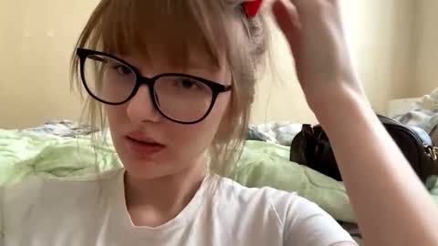 Evia online show from March 2026 05:23:01 AM