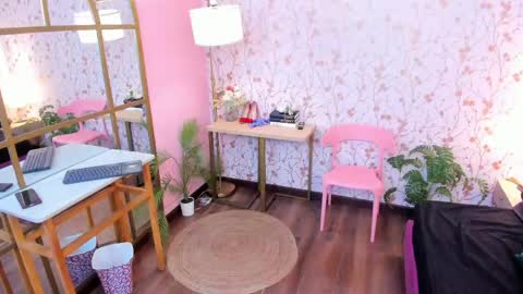 Taylor Bennet online show from April 2026 11:35:01 AM