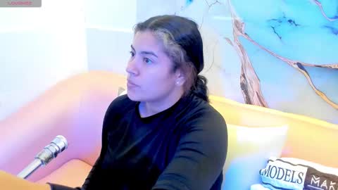 taylor_cupper_ online show from October 2025 03:34:01 AM