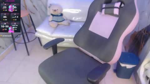 Taylor online show from December 2025 09:43:02 PM