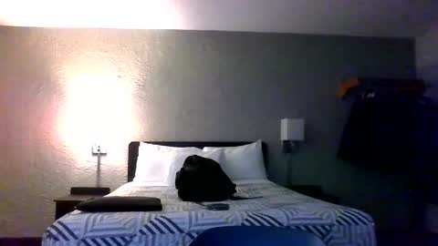 Snapshot of taylorriot chatting on December 2025 10:08:02 PM Taylor Riot online show from December 2025 10:08:02 PM