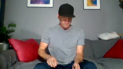 taylors2822 online show from August 2026 07:45:01 AM