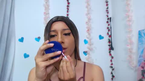 Taylorsweet1111 online show from November 2025 01:47:01 AM