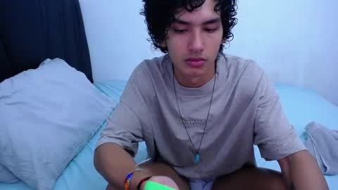 Tayron online show from January 2025 05:18:01 PM