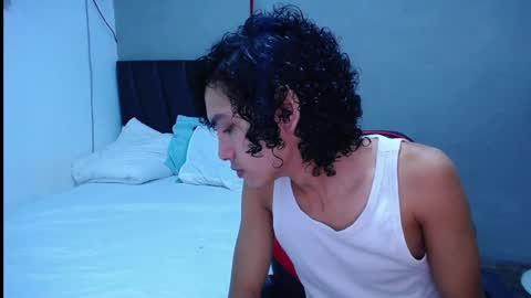 Tayron online show from October 2025 05:22:02 PM