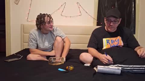 Trans boy creampie 4 older online show from December 2024 01:58:01 AM