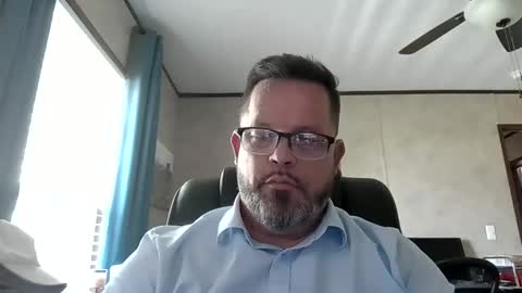 Snapshot of tdhawk87 chatting on May 2026 08:04:02 PM tdhawk87 online show from May 2026 08:04:02 PM