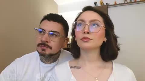 Snapshot of te_para_dos chatting on September 2025 03:55:01 PM Leo and Luna online show from September 2025 03:55:01 PM