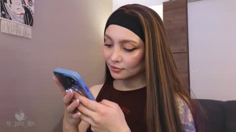 Snapshot of te_para_dos chatting on October 2025 03:32:01 PM Leo and Luna online show from October 2025 03:32:01 PM