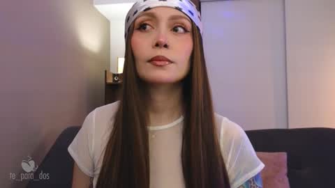 Snapshot of te_para_dos chatting on October 2025 01:44:02 PM Leo and Luna online show from October 2025 01:44:02 PM