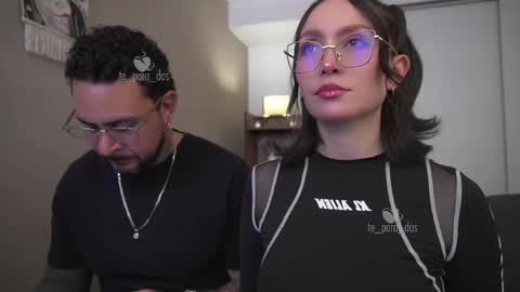 Snapshot of te_para_dos chatting on November 2025 04:27:02 PM Leo and Luna online show from November 2025 04:27:02 PM