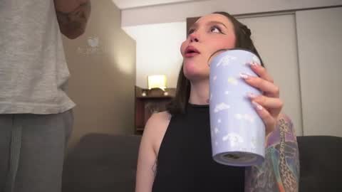 Snapshot of te_para_dos chatting on November 2025 04:20:01 PM Leo and Luna online show from November 2025 04:20:01 PM