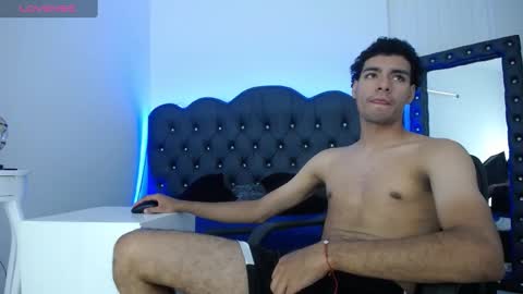 Snapshot of teamporn_18 chatting on December 2024 03:01:02 PM Danger online show from December 2024 03:01:02 PM