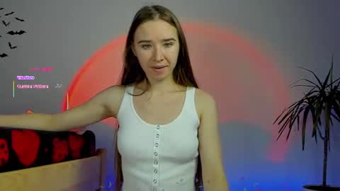 Snapshot of teaseme_bella chatting on July 2026 08:11:01 PM teaseme_bella online show from July 2026 08:11:01 PM