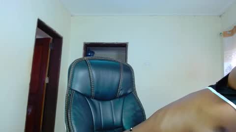 queen online show from October 2025 10:34:02 AM