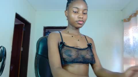 queen online show from October 2025 11:09:02 AM