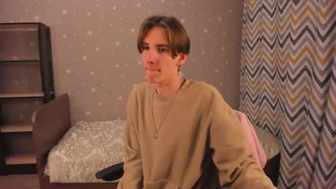 Snapshot of ted_lunn chatting on December 2025 07:10:02 PM Ted online show from December 2025 07:10:02 PM