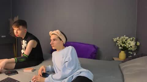 Snapshot of ted_lunn chatting on December 2025 08:38:02 PM Ted online show from December 2025 08:38:02 PM