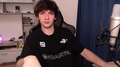 Snapshot of teddy_mode chatting on January 2025 05:02:02 PM Teddy online show from January 2025 05:02:02 PM