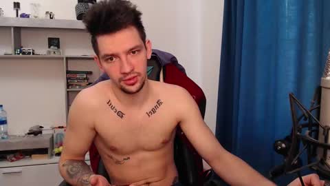 Snapshot of teddy_mode chatting on February 2025 09:04:02 AM Teddy online show from February 2025 09:04:02 AM