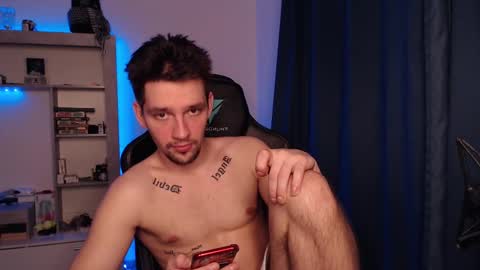 Snapshot of teddy_mode chatting on February 2025 03:20:02 PM Teddy online show from February 2025 03:20:02 PM