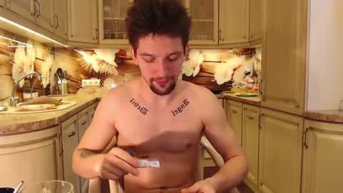 Snapshot of teddy_mode chatting on March 2025 05:00:02 AM Teddy online show from March 2025 05:00:02 AM