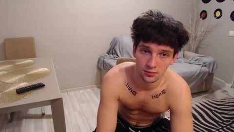 Snapshot of teddy_mode chatting on October 2025 08:04:02 PM Teddy online show from October 2025 08:04:02 PM